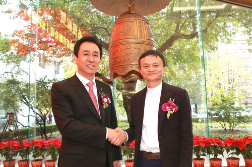 从挑粪到中国首富,从捡垃圾变成首富全集