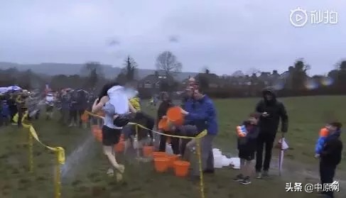 3月5日每天3分钟尽览天下事（习*平近**给文艺界、社科界的七句箴言）