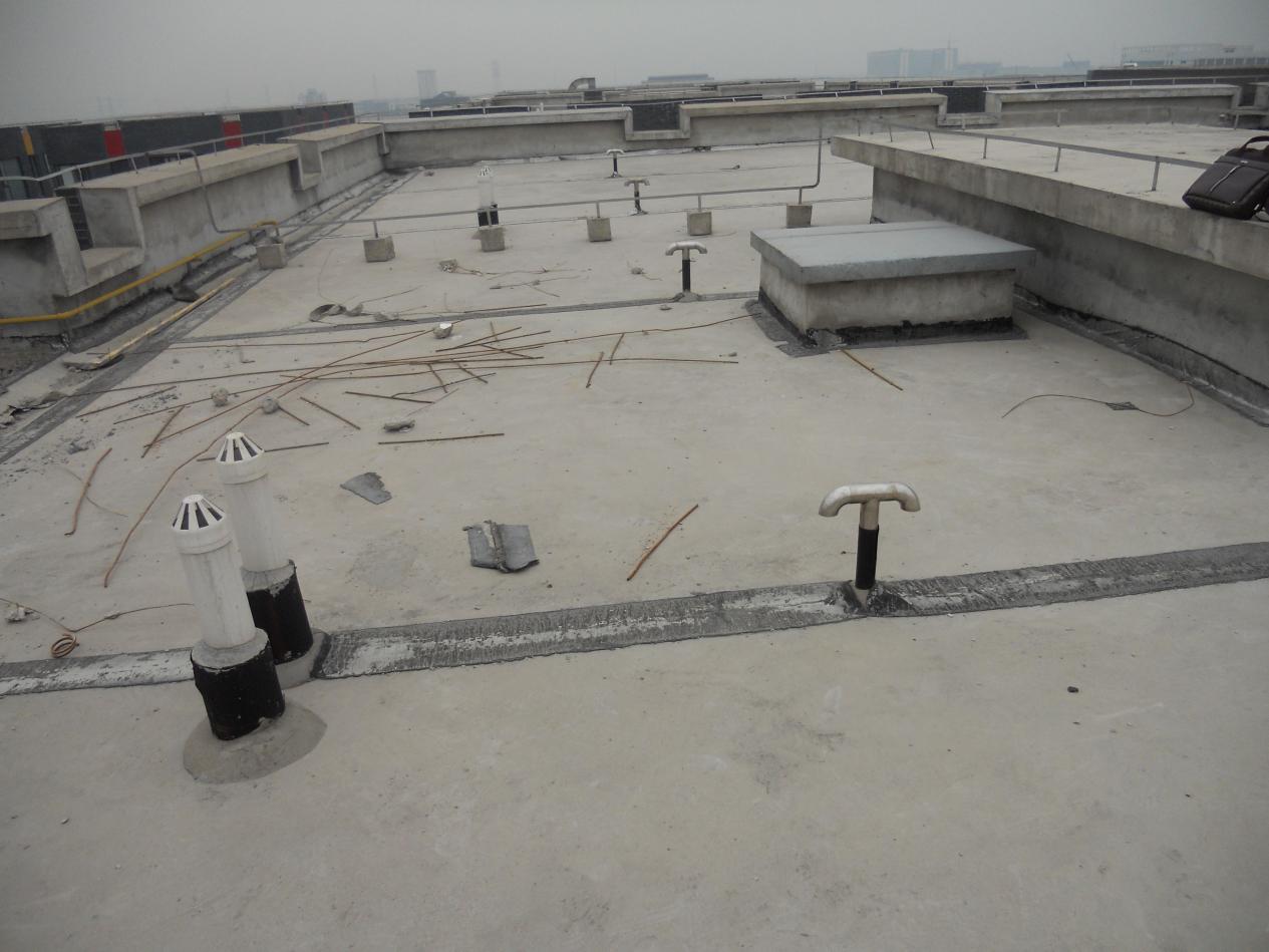 排污管打穿楼板周围怎么密封,排污管穿楼板补漏