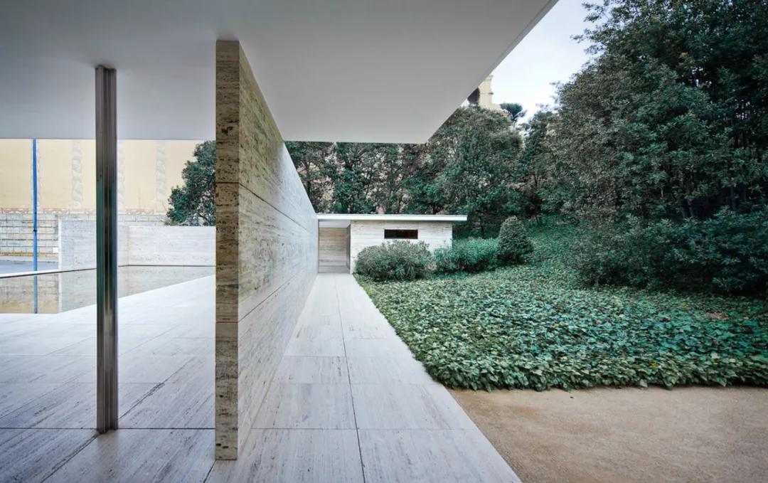 高于生活的封面资产，LightArt空间定义滨融美学