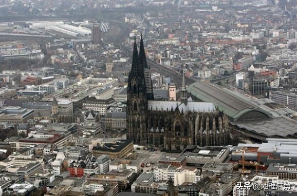 世界十大宗教圣地排名,世界三大宗教发源地和分布地区