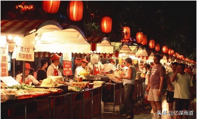 麻辣烫赚钱*法大**！一年赚40万的开店秘诀