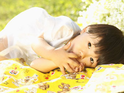 两岁宝宝有蛀牙刷牙的正确方法,宝宝牙齿清洁喷雾防止蛀牙