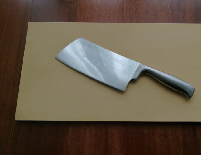 找来几把厨刀品评一下，打发在家无聊时光