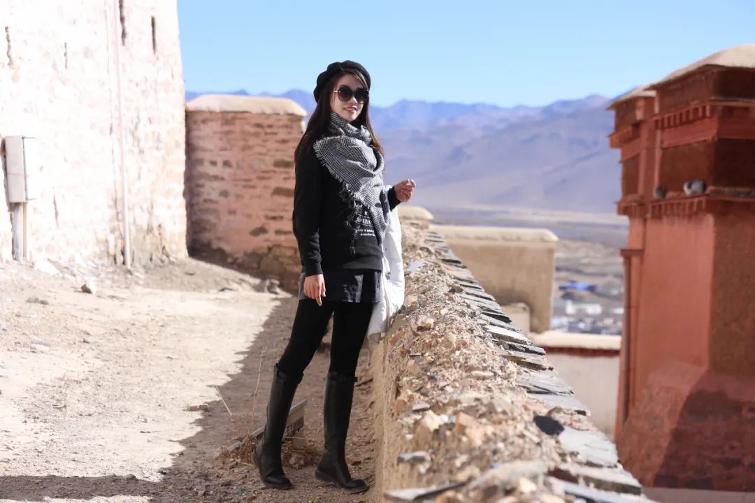 西藏抗英战争纪念碑实拍,抗英战争中的英雄之城