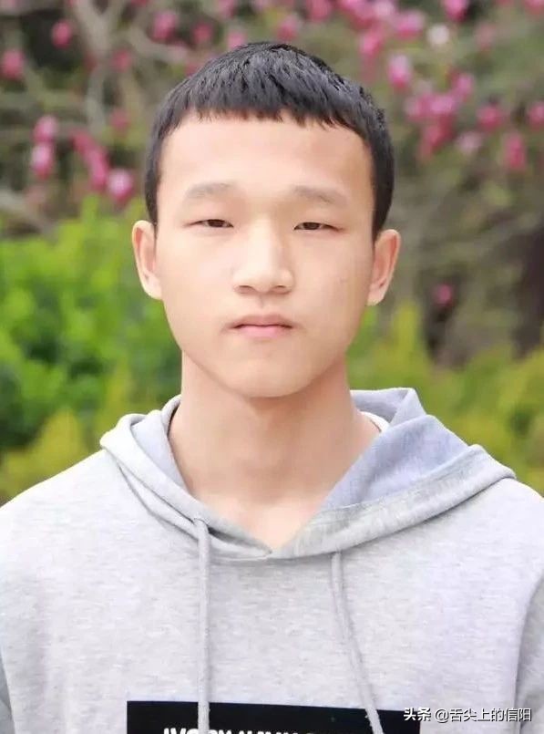 信阳光山二高考取清华北大人数,信阳市二高高考