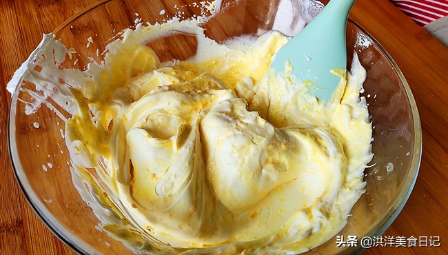 简单又好吃的冰激凌做法,冰激凌的新吃法如何吃好吃