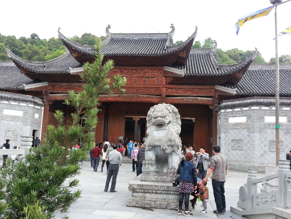 被誉为中国最美的古村落,徽州婺源风光