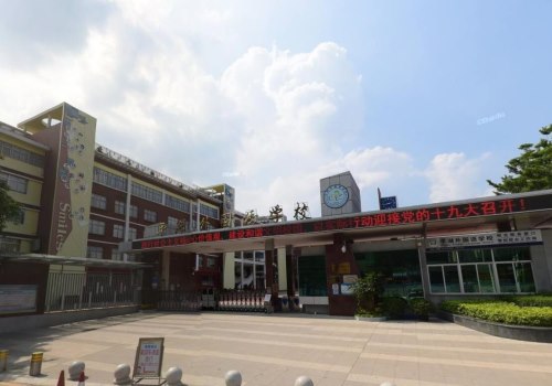 龙岗区的高中有哪些,深圳龙岗区学校排行榜高中