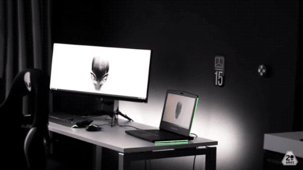 买外星人电脑送什么,外星人超旗舰笔记本