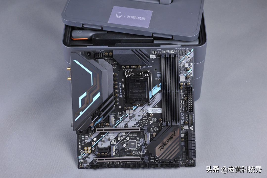 b560主板拆解,全新b560主板