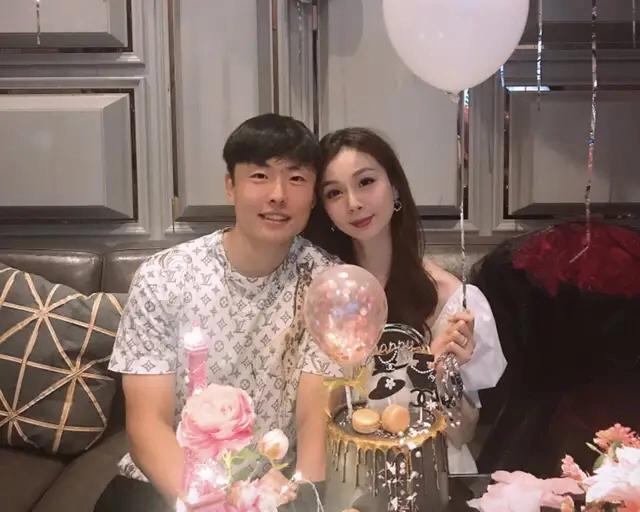 中国国家队郑龙,郑龙在国足