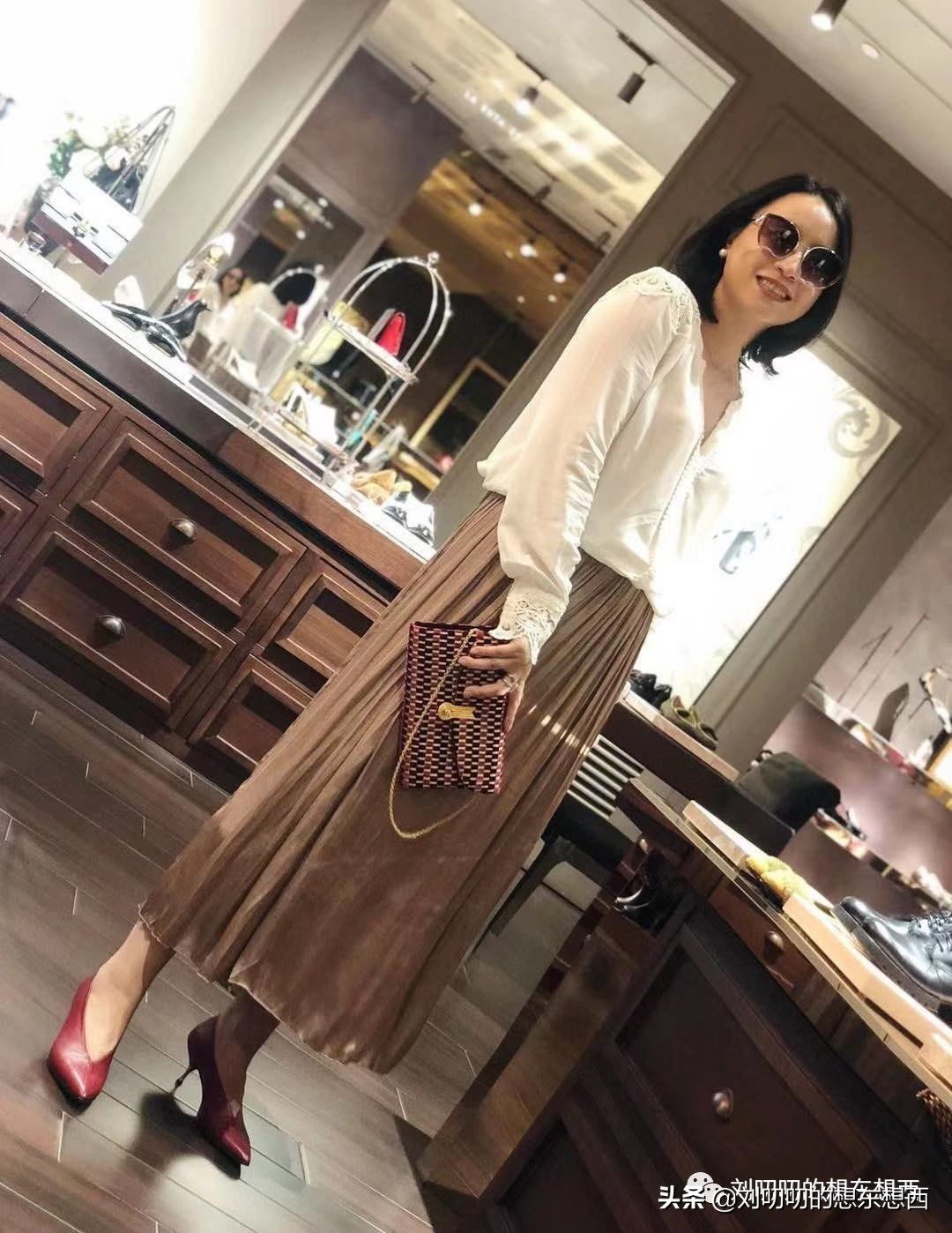 办公室穿搭这一套超温柔的,ol办公室穿搭冬天