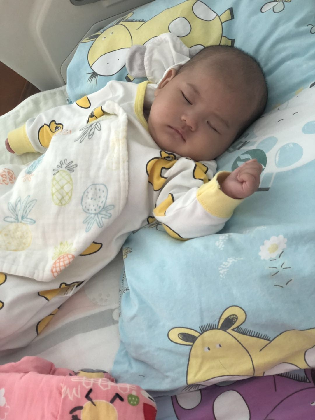 小孩感染肺炎后妈妈的心得,40天宝宝肺炎好了怎么护理