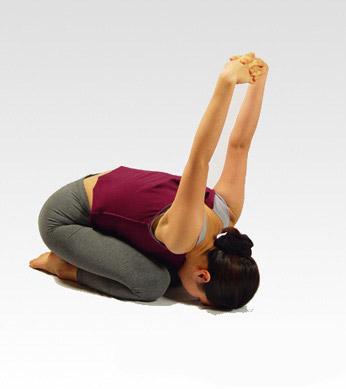 瑜伽练肚子改善便秘的视频,便秘瑜伽操每天10分钟