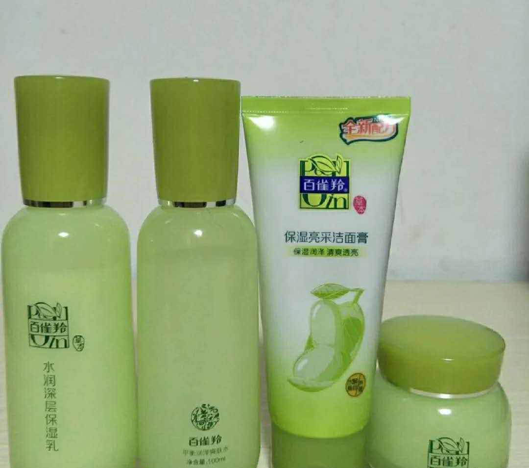 三样护肤品千万不要买,这五类护肤品不要买