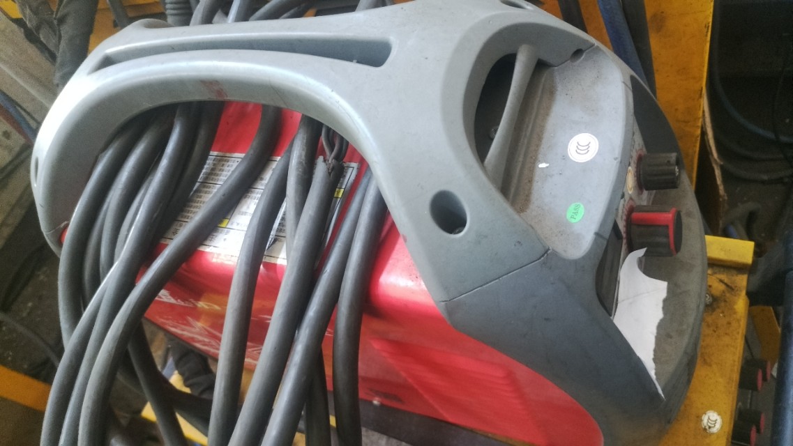 新手学电焊要掌握哪些技巧,新手学电焊用什么材料