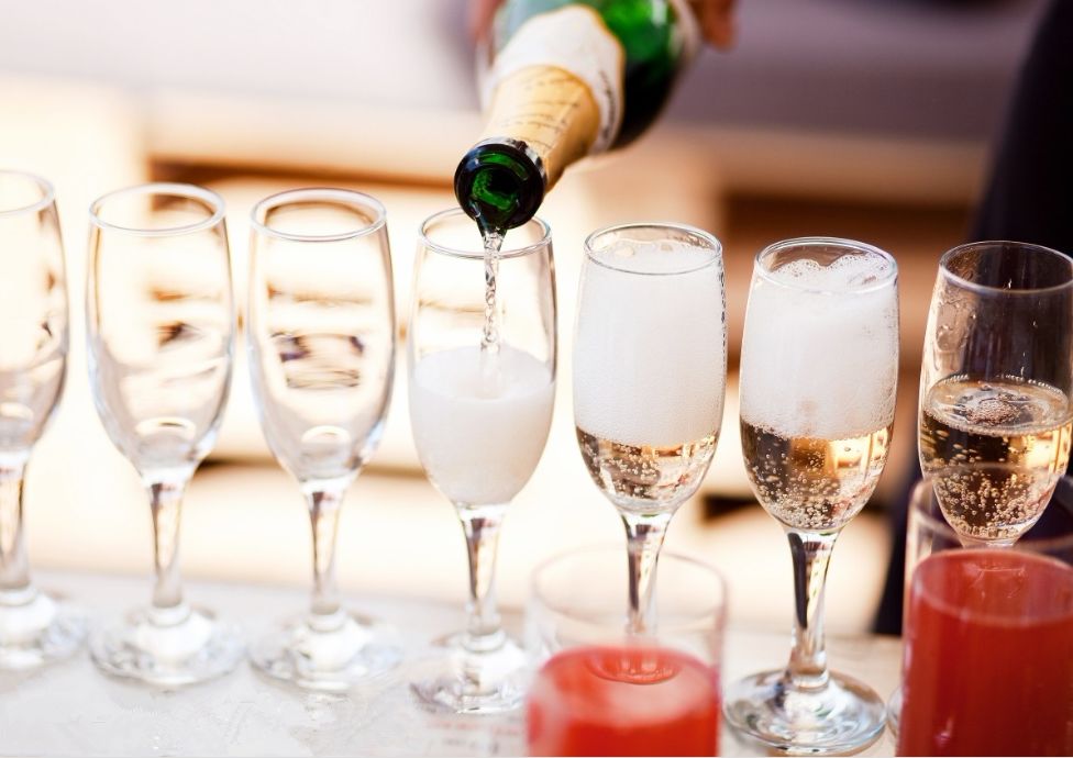 股骨头止痛吃什么药,治疗股骨头疼痛有什么特效药吗