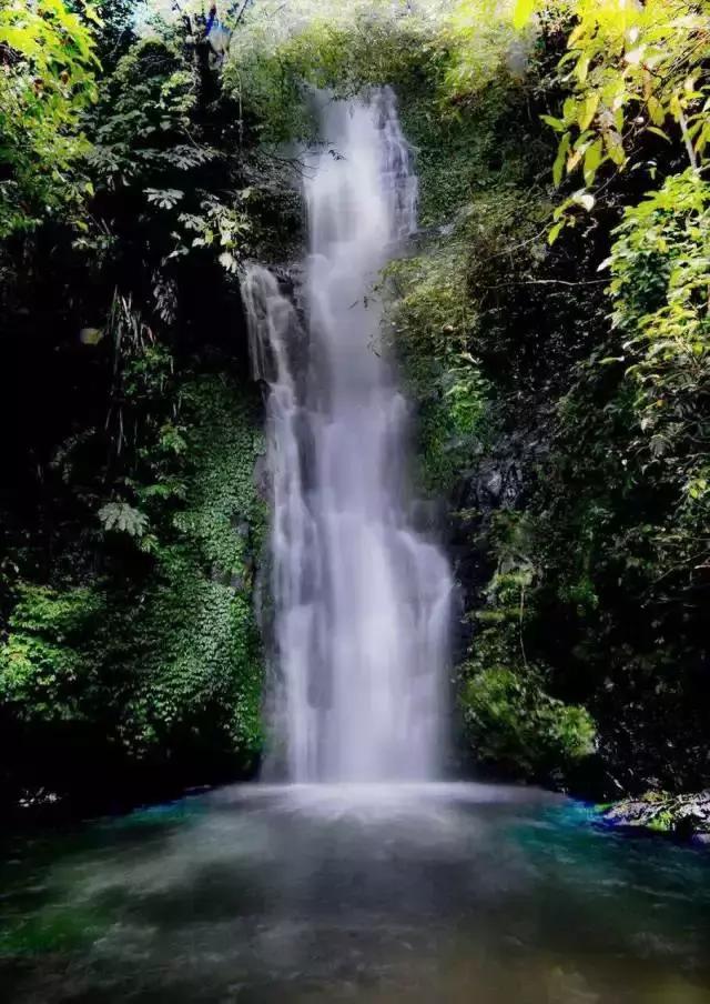 柳州到九寨沟自驾游攻略路线图,从广西柳州去九寨沟路过哪些景区