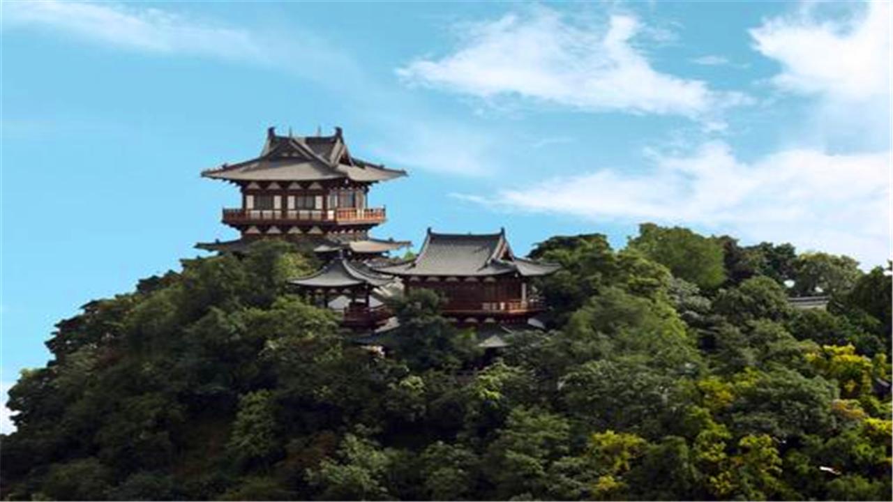 天下名山何其多，这座山名气平平，何以被称“天下第一江山”？