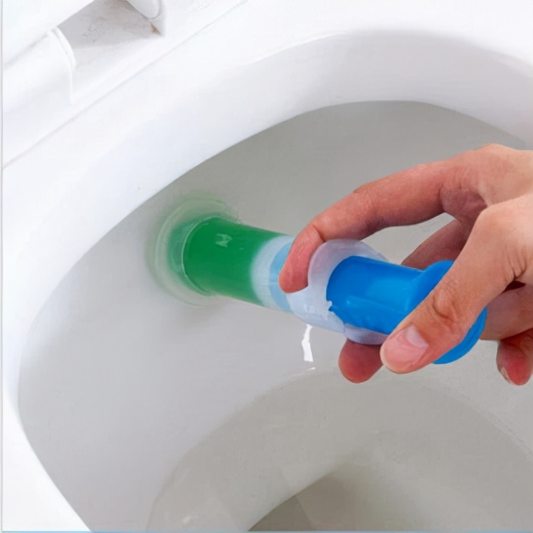 蓝泡泡洁厕剂对水质危害,用蓝色洁厕的危害在哪