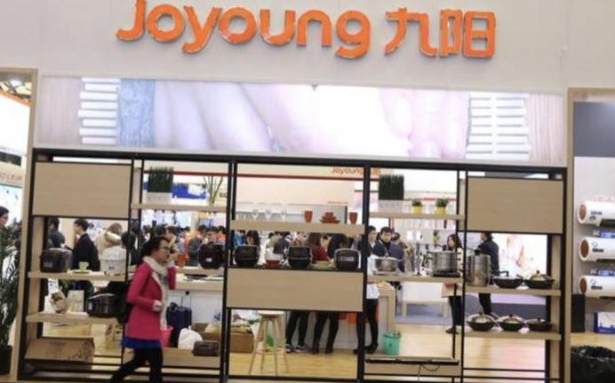 豆浆机美的和苏泊尔哪个好,苏泊尔与美的豆浆机哪家好