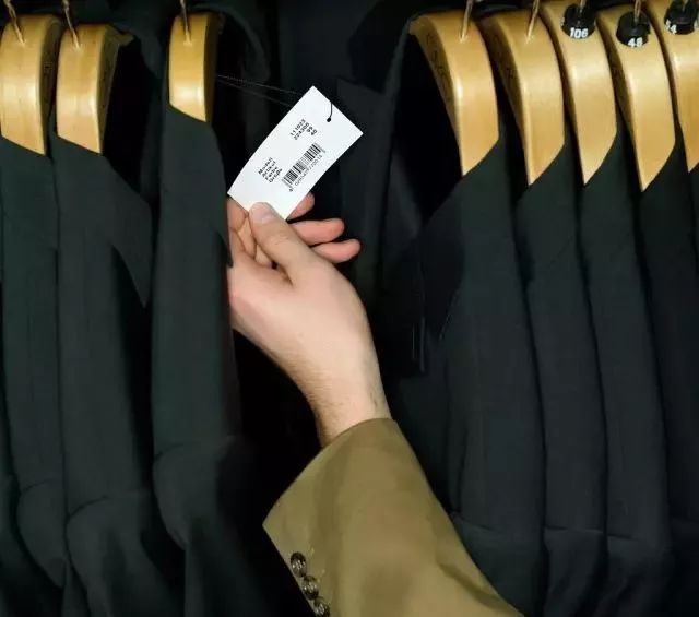 服装贴牌怎么操作,贴牌服装加工怎么避免各种坑