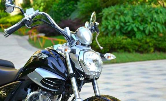 铃木豪爵最新款150多少钱,豪爵铃木摩托车1万以下