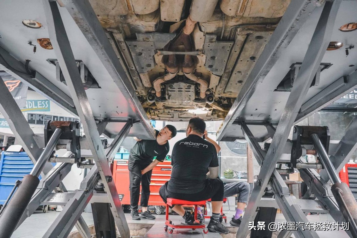 12年丰田皇冠方向机异响维修,新款丰田皇冠异响