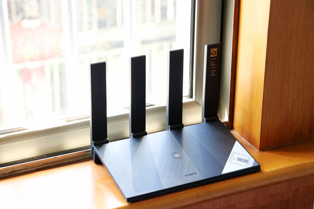 华为ax3pro和tplinkax3000哪个好,华为路由器ax37100和7102哪个好