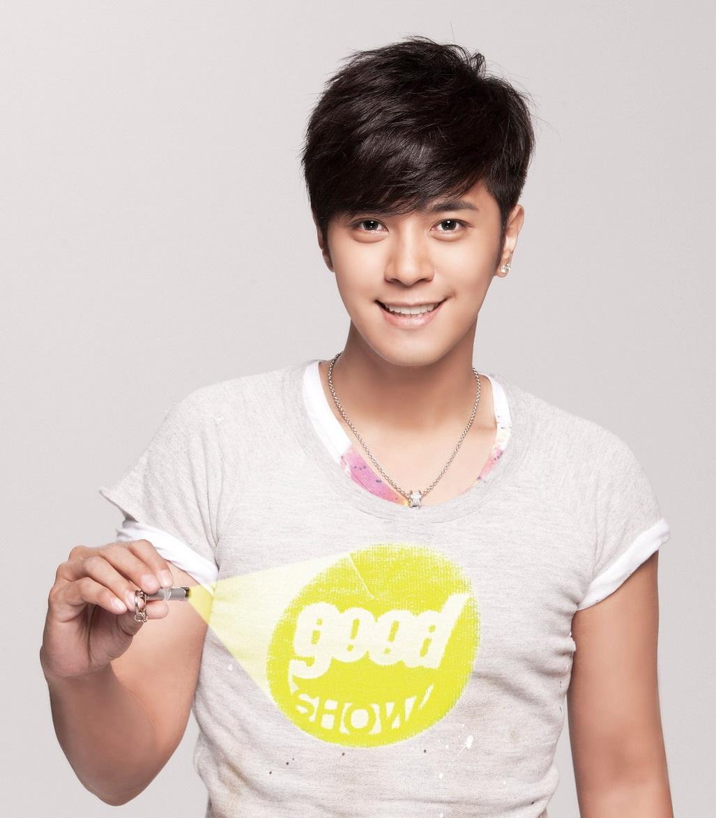 女生眼睛好看的标准,女生眼睛的类型对应性格