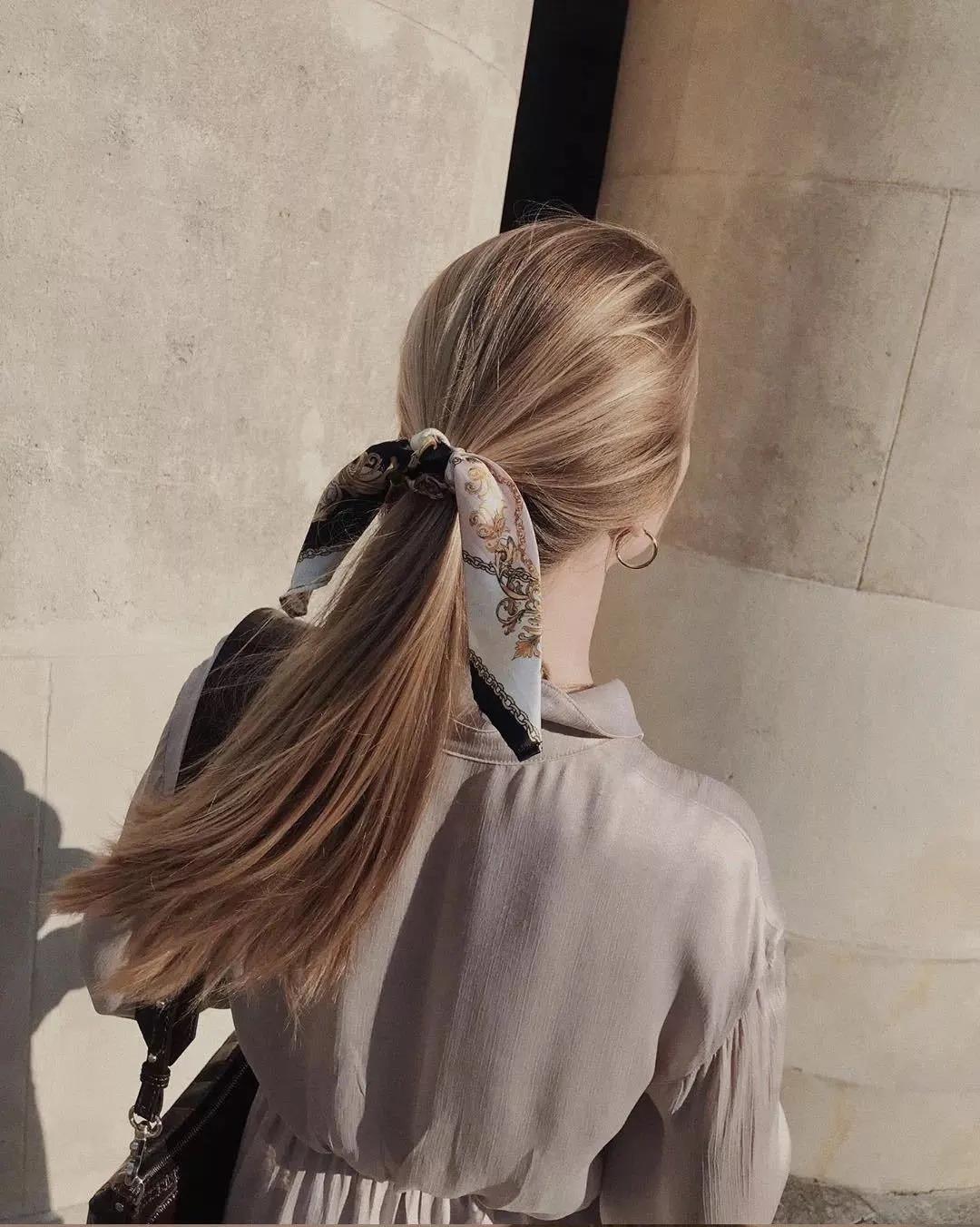 今年流行什么风格的头饰,比较流行百搭的头饰