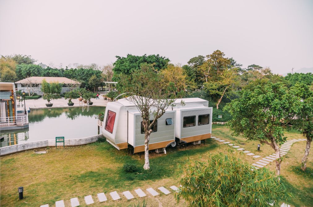 番禺|2天1夜仅499住1房1厅房车+早餐+2大2小长鹿休博园门票+泳池