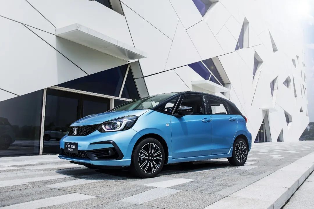 新飞度有魔术座椅吗,新飞度加导航