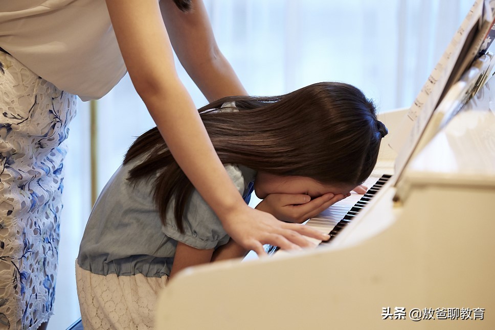 孩子忧郁怎么教育,如何知道孩子抑郁情绪