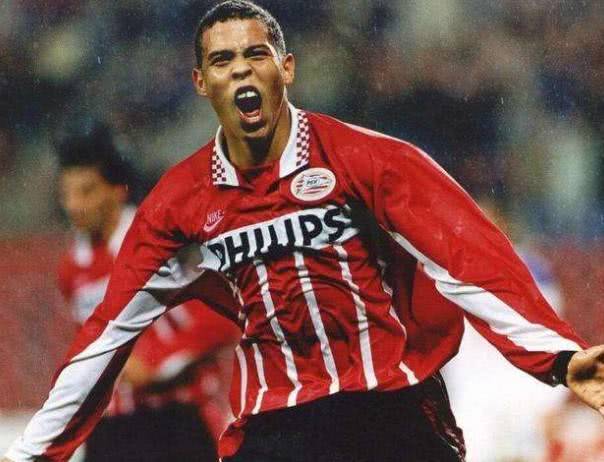 罗纳尔多生涯历程,罗纳尔多职业生涯总结