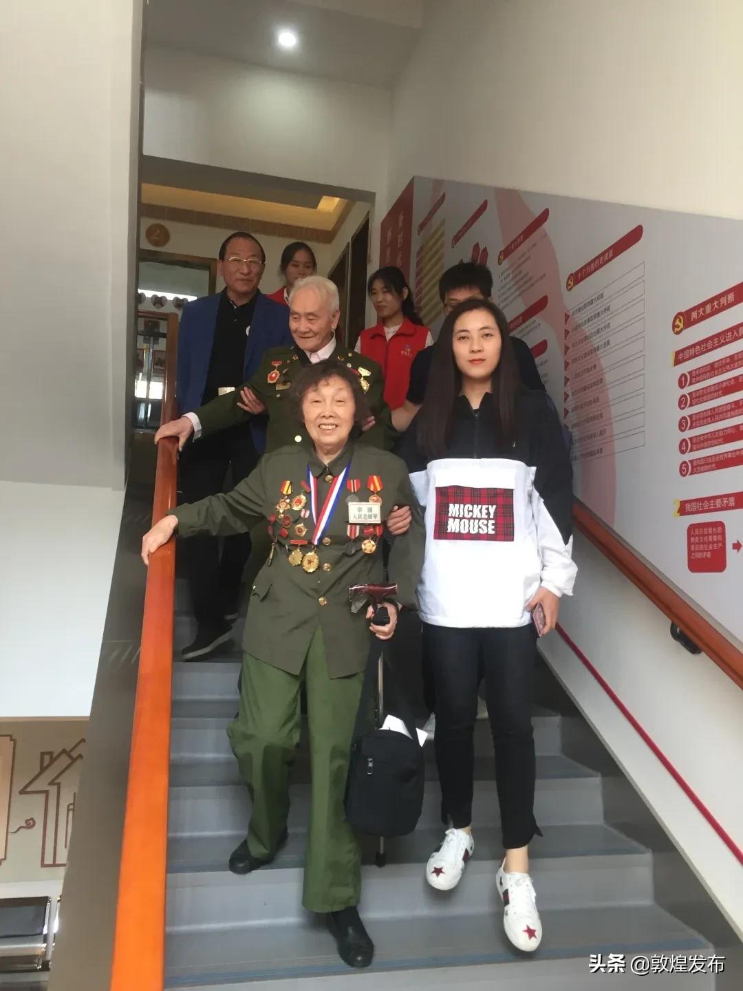 小家大爱夫妻共守抗疫一线,小家大爱夫妻战疫