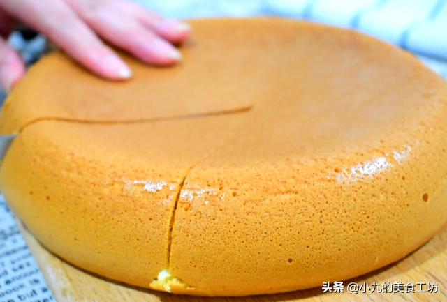 电饭锅怎么做蛋糕又软又蓬松简单,普通老式电饭锅能做蛋糕不加牛奶