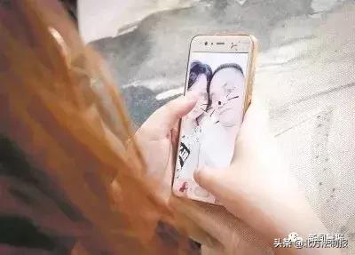 女子遛3只狗不牵绳！湖北男子遭狗撕咬*体下**受伤严重，缝了30多针