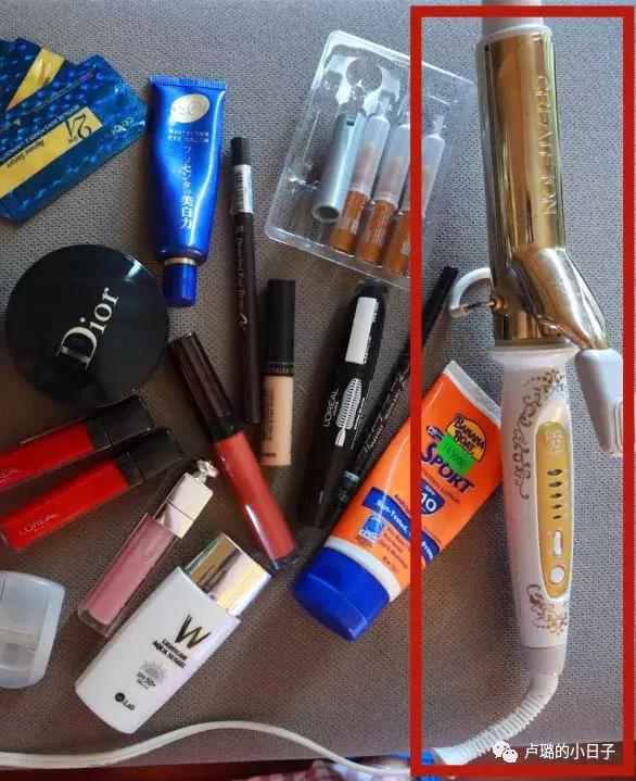 出门便携式化妆包软包中号,旅行化妆包大公开