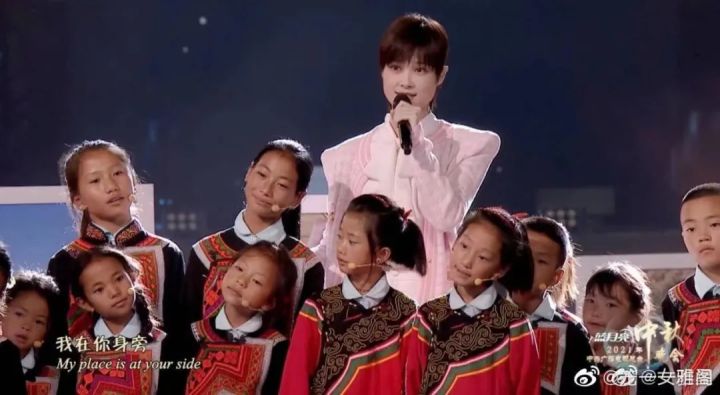 央视boys合体献唱平凡之路,boys唱平凡之路