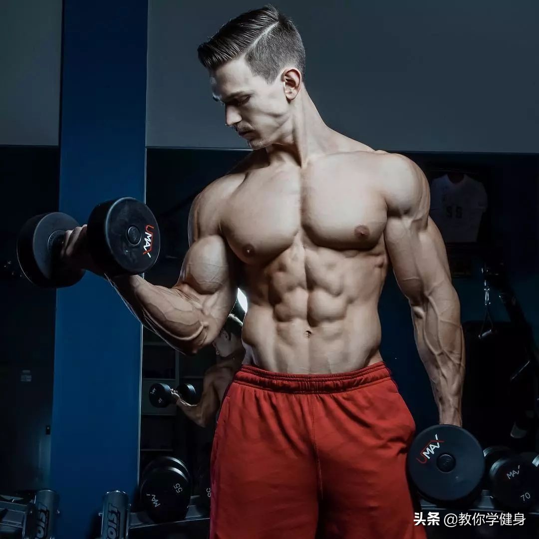 手臂练粗撑爆袖口8个动作,手臂练粗5个动作