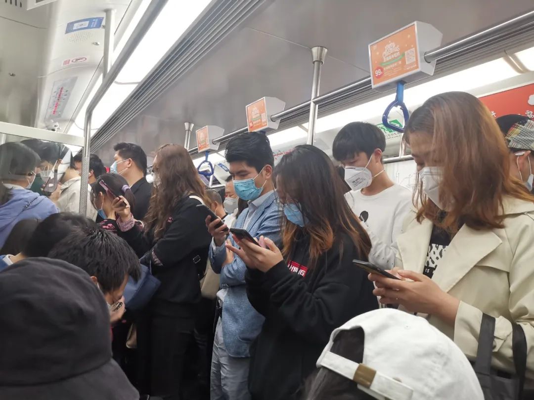 目前深圳的餐饮现状,深圳餐饮小吃最新现状