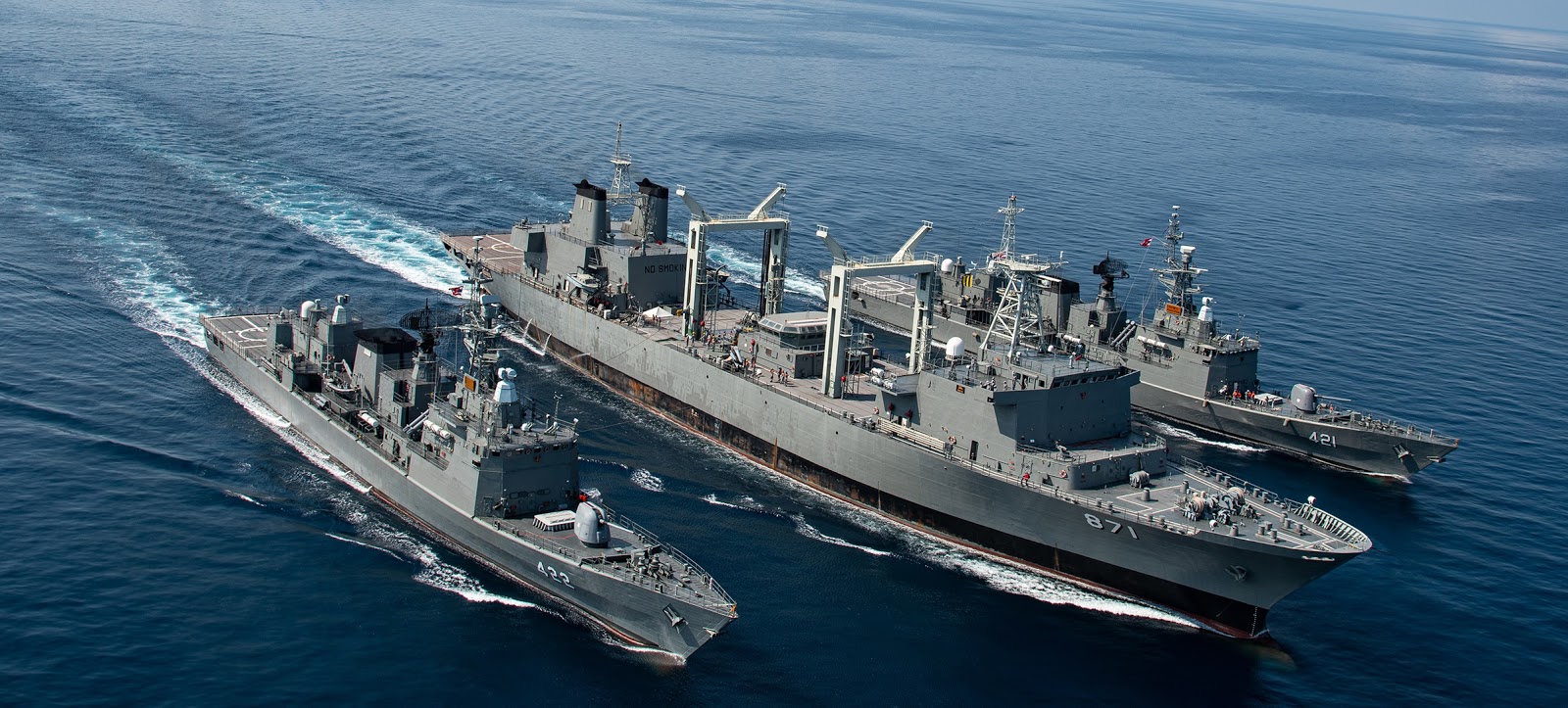 泰国海军演练反舰攻击 (泰国举行中韩对抗赛)