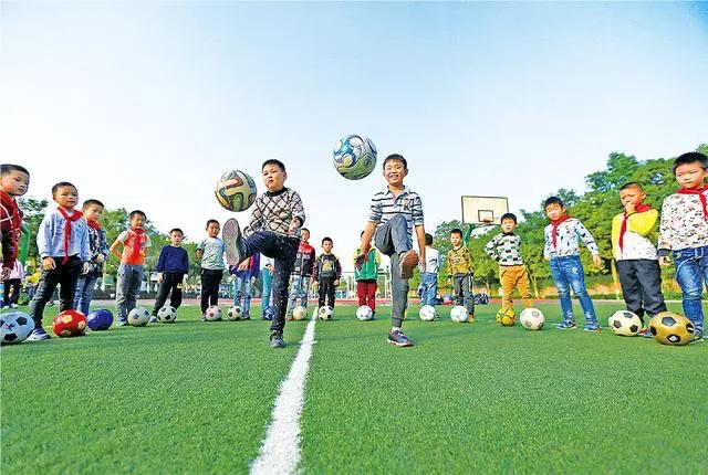 中国985211名单,中国足球经历历史最低谷