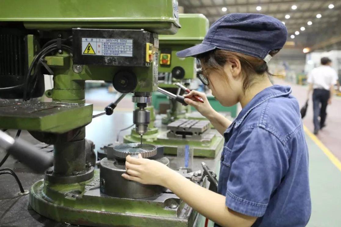 如果全国人民都戒了烟会怎样,如果全国每个人都抽烟会怎么样