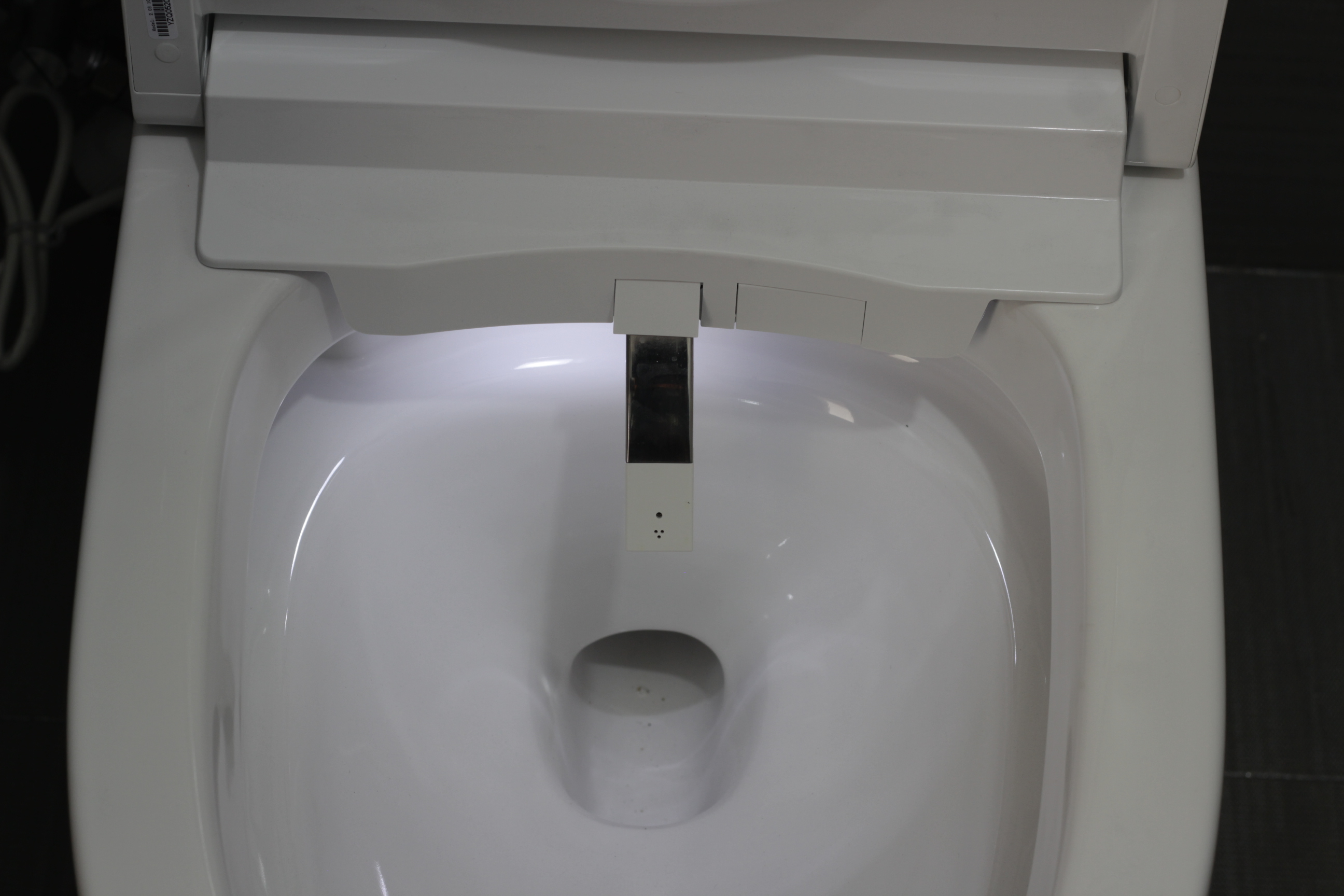 旧时王谢堂前燕，飞入寻常百姓家---怡和YV50智能马桶