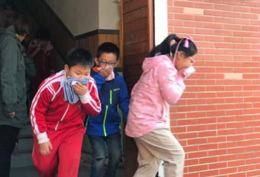 石家庄市金地小学,石家庄市桥西区振头小学消防演习