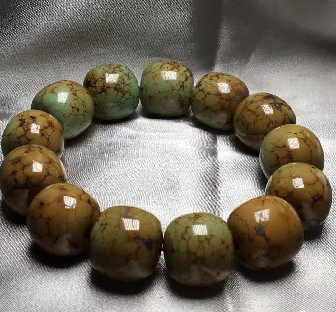 怎么才能选到称心如意的玉石呢？又要避开坑，也得兼顾价值？