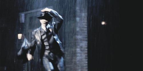 记住滂沱大雨没有伞的日子下一句,大雨是bigrain吗